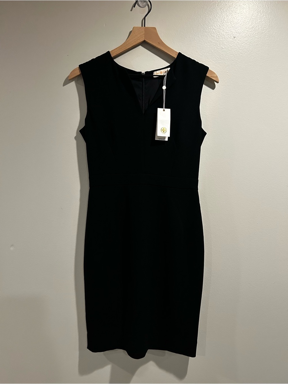 TORY BURCH -Classic Black Sleeveless Sheath ‘Hilary’ Dress